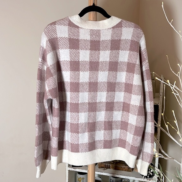 Loft L Beautiful taupe/cream buffalo check V-neck chunky and fuzzy. So so soft! - Picture 4 of 4